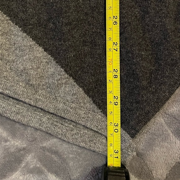 💫 Gorgeous NWOT Cashmere Kinross Sweater - Picture 7 of 10